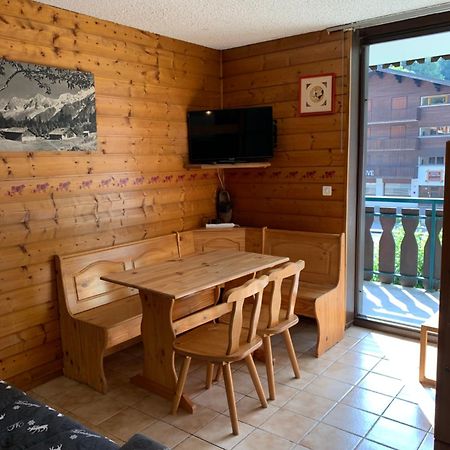 155 Piste Dans Mon Canape Châtel Exteriér fotografie